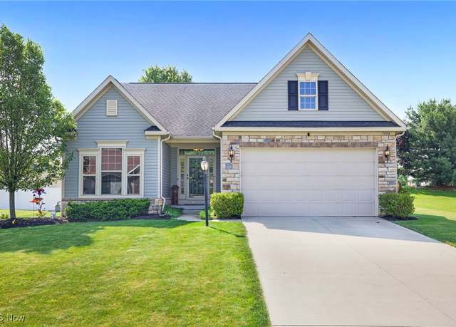 Property at 7750 Knollridge Ave NE, Canton, OH 44721, 4 beds, 2 baths