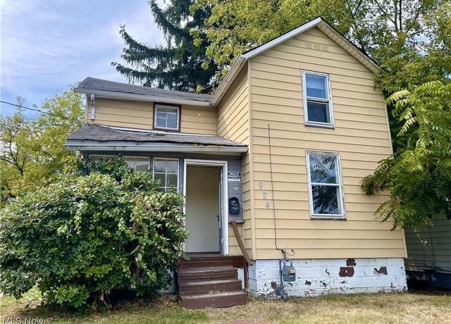 Property at 974 Madison Ave, Alliance, OH 44601, 3 beds, 1 bath