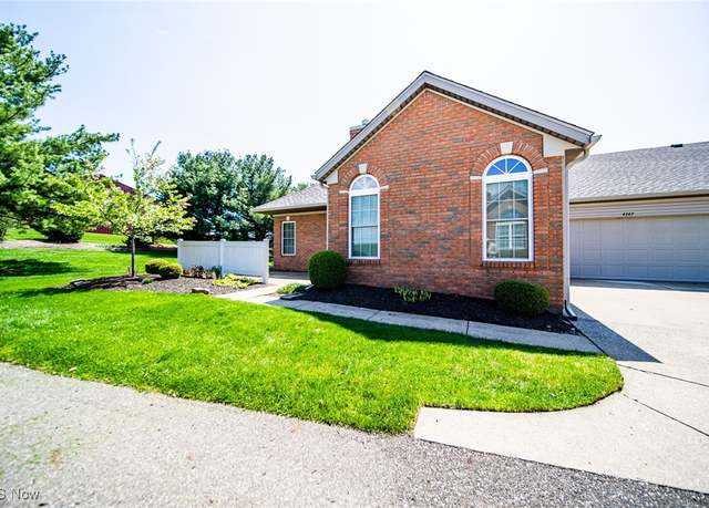 Property at 4347 Hunters Chase Ln, Wooster, OH 44691, 2 beds, 2 baths