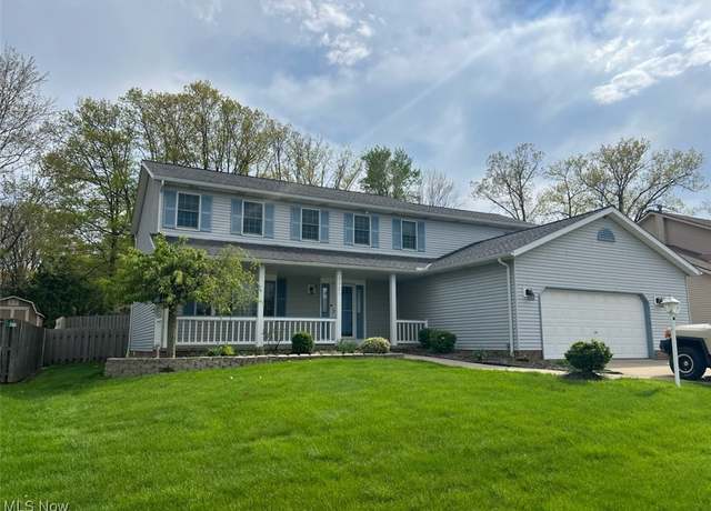Property at 3321 St. Andrews Dr, Parma, OH 44134, 4 beds, 2.5 baths