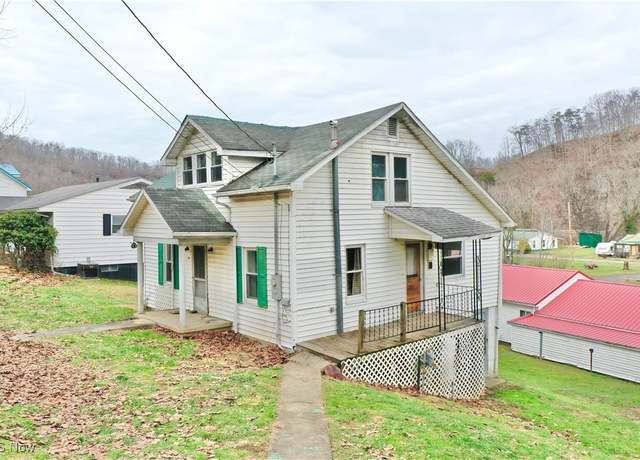 Property at 515 Elm St, Grantsville, WV 26147, 4 beds, 2 baths