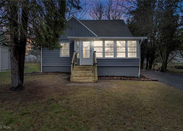 Property at 12931 Fruitside Rd, Garfield Heights, OH 44125, 3 beds, 1 bath