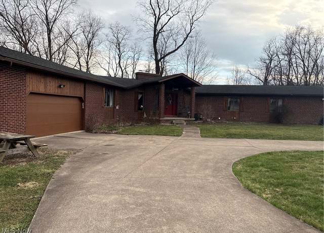 Property at 1740 Barnes Dr, Wooster, OH 44691, 3 beds, 3 baths