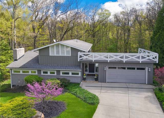 Property at 398 Hickory Hill Rd, Chagrin Falls, OH 44022, 3 beds, 2.5 baths