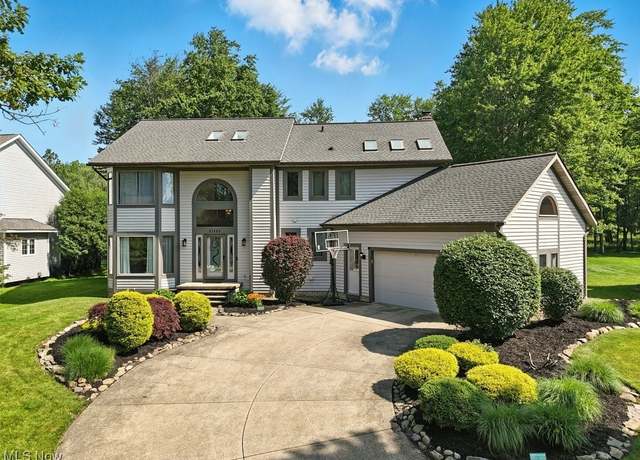 Property at 31355 Arthur Rd, Solon, OH 44139, 4 beds, 2.5 baths
