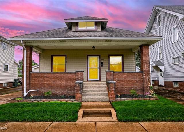 Property at 223 Superior St, Louisville, OH 44641, 4 beds, 2 baths
