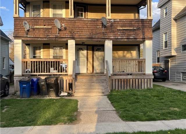 Property at 3215 W 92nd St, Cleveland, OH 44102, 4 beds, 2 baths