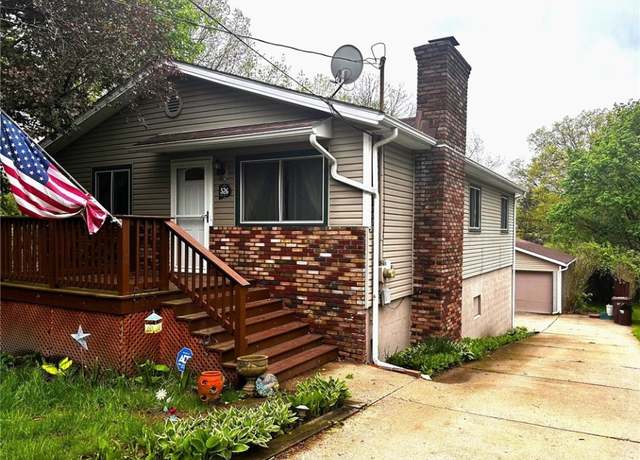 Property at 526 Columbine Ave, Akron, OH 44312, 3 beds, 1 bath