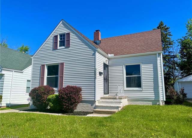 Property at 18311 Highland Dr, Maple Heights, OH 44137, 3 beds, 2 baths