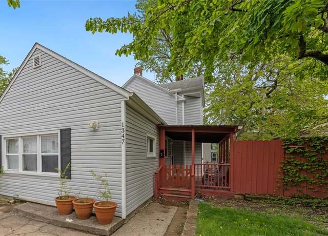 Property at 1347 Lakewood Ave, Lakewood, OH 44107, 4 beds, 2 baths