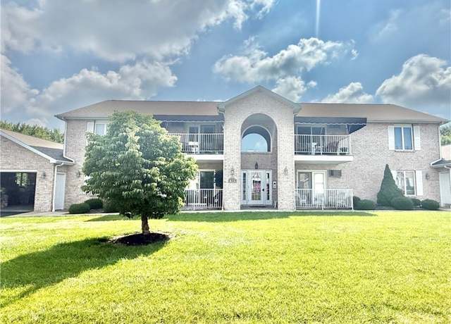 Property at 873 Auburn Hills Dr #3, Youngstown, OH 44512, 2 beds, 1.5 baths