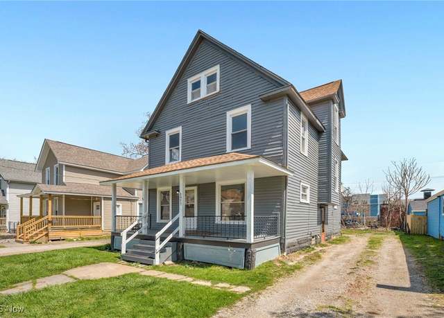 Property at 3877 W 31st St, Cleveland, OH 44109, 5 beds, 2 baths