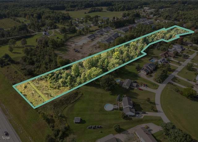 Property at 1842 Gladstone Dr, Harpersfield, OH 44041