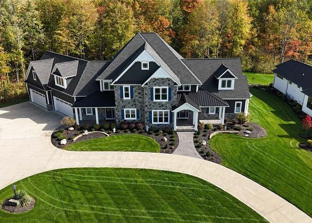 Property at 12291 Arbor Creek Dr, Strongsville, OH 44136, 6 beds, 5.5 baths