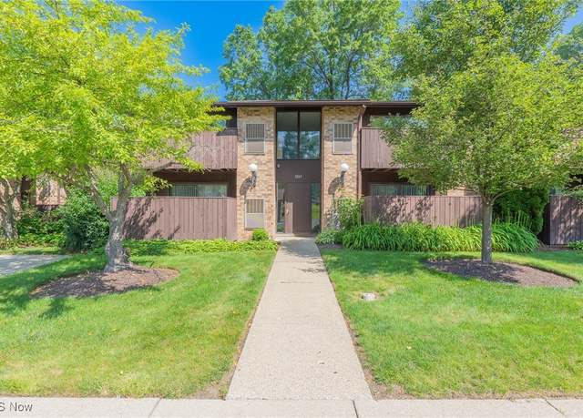 Property at 3245 Mayfield Rd #9, Cleveland Heights, OH 44118, 2 beds, 1 bath