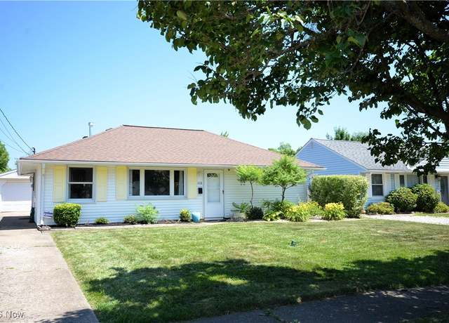 Property at 4113 Belle Ave, Sheffield Lake, OH 44054, 3 beds, 1 bath