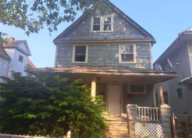 Property at 3889 W 37th St, Cleveland, OH 44109, 4 beds, 2 baths