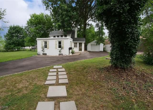 Property at 268 Erskine Ave, Boardman, OH 44512, 3 beds, 1 bath