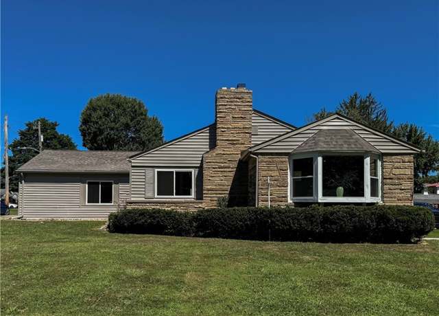 Property at 534 W River Blvd, Newton Falls, OH 44444, 3 beds, 2.5 baths