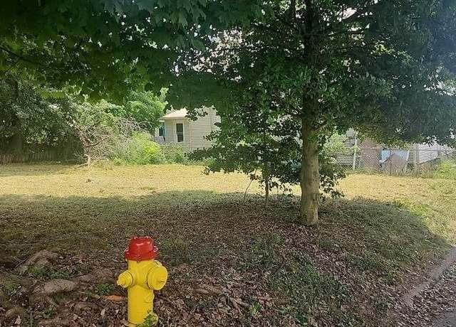 Property at 2520 Clement Ave, Parkersburg, WV 26101