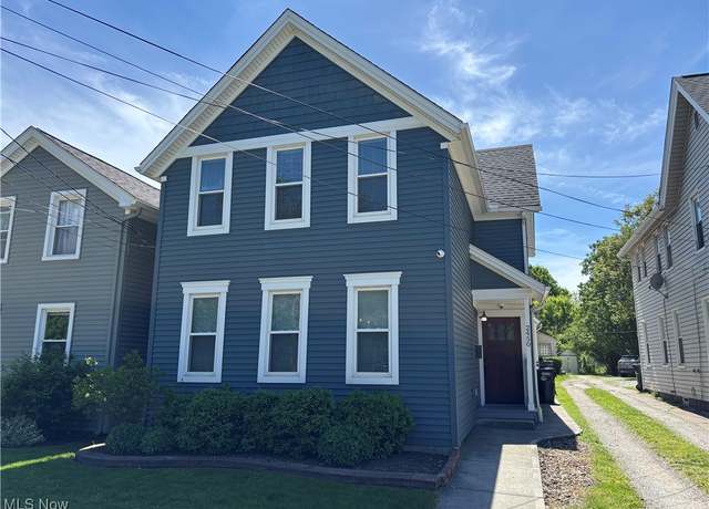 Property at 2450 Tremont Ave, Cleveland, OH 44113, 3 beds, 2.5 baths