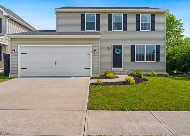 Property at 3523 Magnolia Dr, Lorain, OH 44053, 3 beds, 2 baths