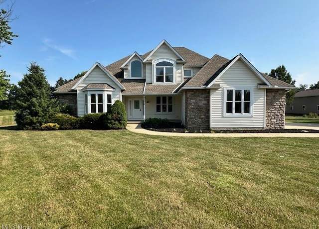Property at 26678 Crocker Lndg, Columbia Station, OH 44028, 4 beds, 3.5 baths