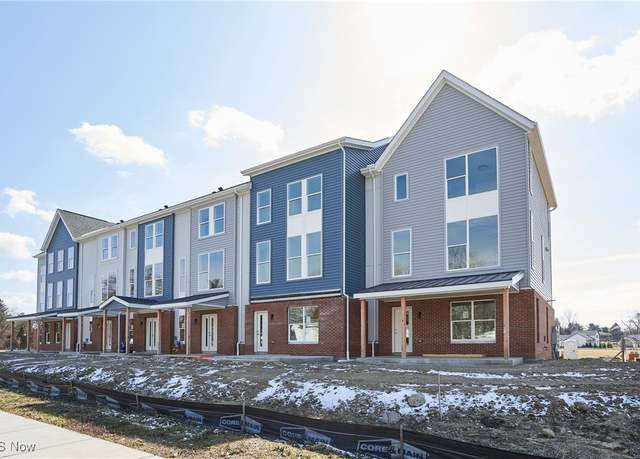 Property at 600 Mull Ave #10, Akron, OH 44313, 3 beds, 1.5 baths