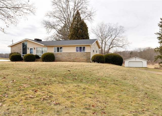 Property at 1847 Conley Rd, Mogadore, OH 44260, 3 beds, 2.5 baths