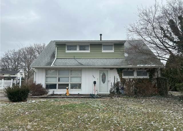 Property at 3423 W Bailey Rd, Cuyahoga Falls, OH 44221, 4 beds, 1 bath