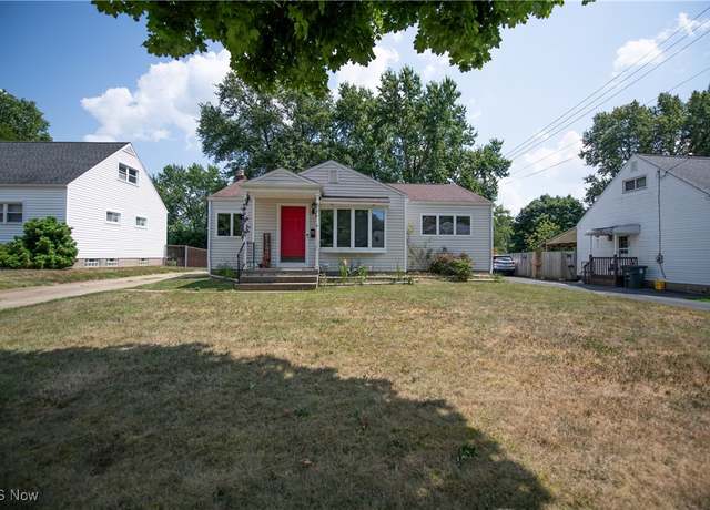Property at 459 Alaho St, Akron, OH 44305, 3 beds, 2 baths