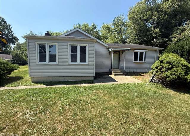 Property at 4534 South Ave, Boardman, OH 44512, 2 beds, 2 baths