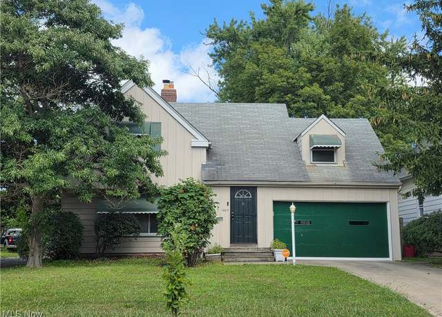 Property at 10417 Grace Ave, Garfield Heights, OH 44125, 3 beds, 1.5 baths