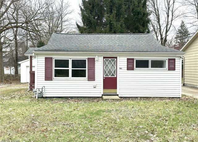 Property at 961 Lloyd Ave, Aurora, OH 44202, 3 beds, 1 bath