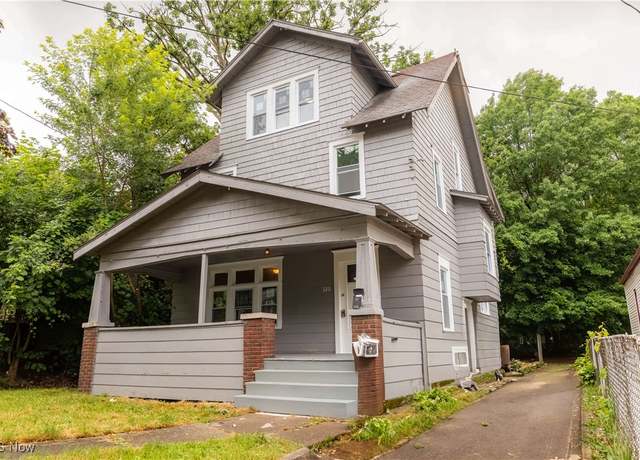 Property at 320 Wildwood Ave, Akron, OH 44320, 5 beds, 2 baths