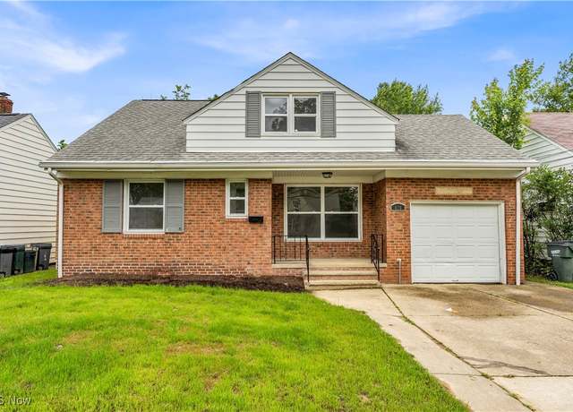 Property at 416 E 255th St, Euclid, OH 44132, 4 beds, 1.5 baths