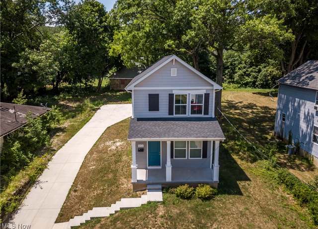 Property at 492 Douglas St, Akron, OH 44307, 3 beds, 2.5 baths