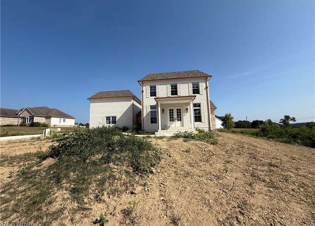 Property at 15005 Mystic Rock Rd, Columbiana, OH 44408, 3 beds, 2.5 baths