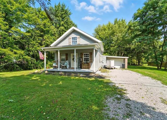 Property at 5629 New London Rd, Ashtabula, OH 44004, 3 beds, 2 baths