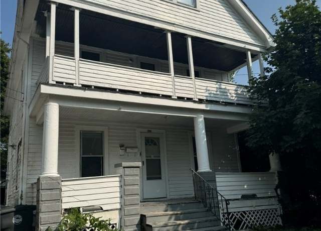 Property at 389 E 160th St, Cleveland, OH 44110, 4 beds, 2 baths