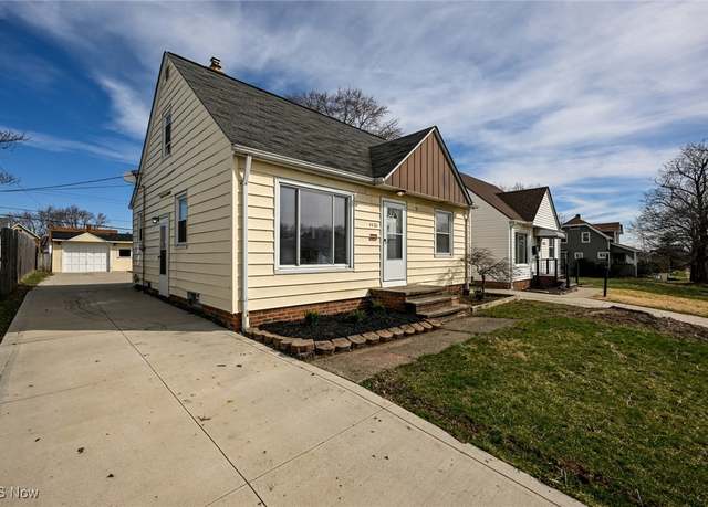 Property at 4430 Lincoln Ave, Parma, OH 44134, 3 beds, 1 bath