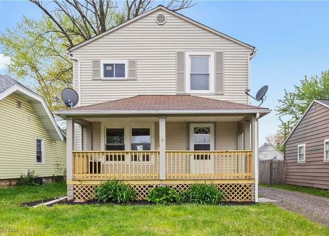 Property at 147 Fairlawn Ave, Elyria, OH 44035, 3 beds, 1.5 baths