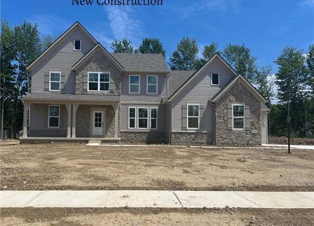 Property at 3135 Woodstone Ln, Avon, OH 44011, 5 beds, 4 baths