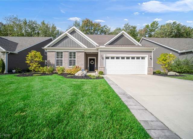 Property at 7866 Hunting Lake Dr, Concord, OH 44077, 3 beds, 2 baths