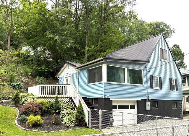 Property at 1720 Blosser Ln, Follansbee, WV 26037, 3 beds, 1 bath