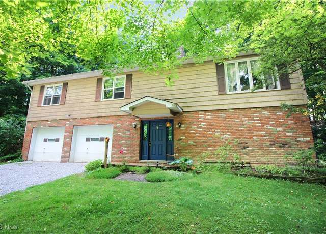Property at 8630 Williams Rd, Chardon, OH 44024, 3 beds, 2.5 baths