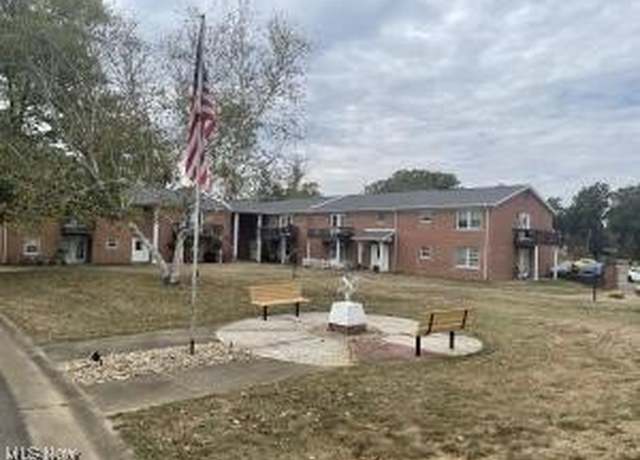 Property at 2955 Fairway Ln Unit G9, Zanesville, OH 43701, 2 beds, 2 baths