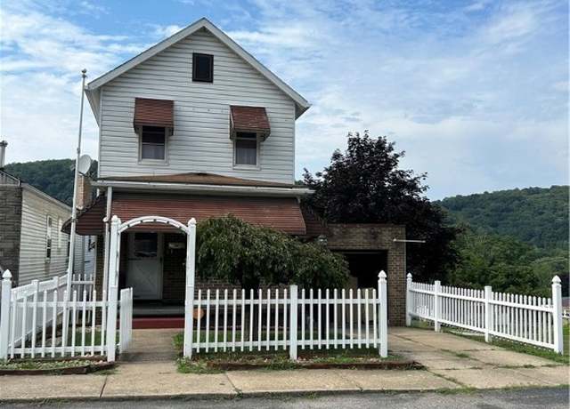 Property at 202 Grant St, Newell, WV 26050, 4 beds, 2 baths
