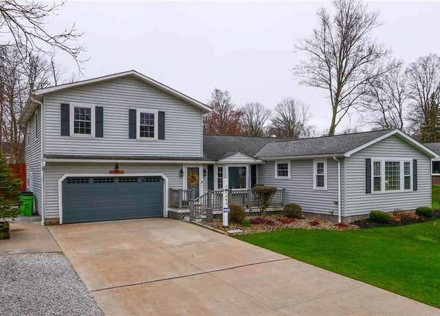 Property at 1642 Hibbard Dr, Stow, OH 44224, 5 beds, 3 baths