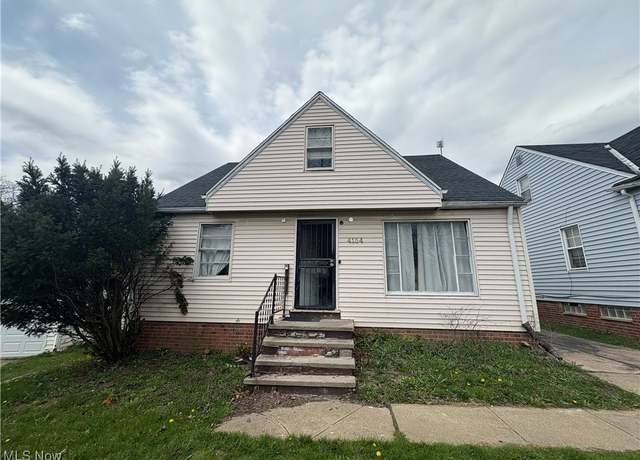 Property at 4154 E 153rd St, Cleveland, OH 44128, 3 beds, 1.5 baths